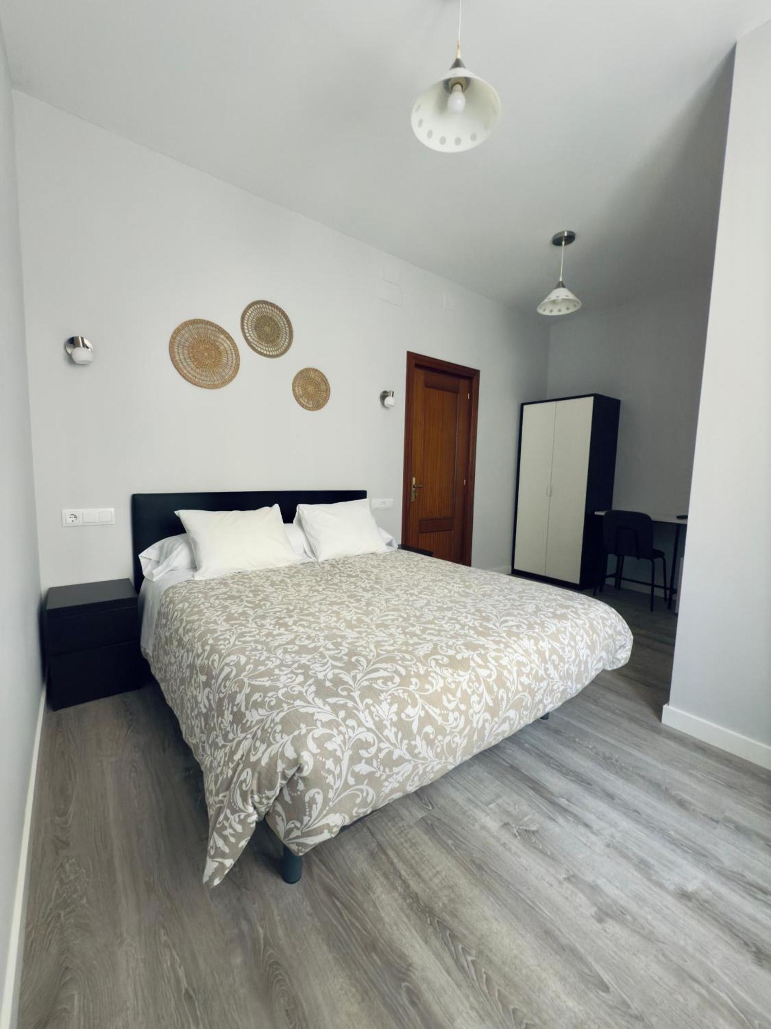 Hostal Conde De Alba Madrid Eksteriør bilde