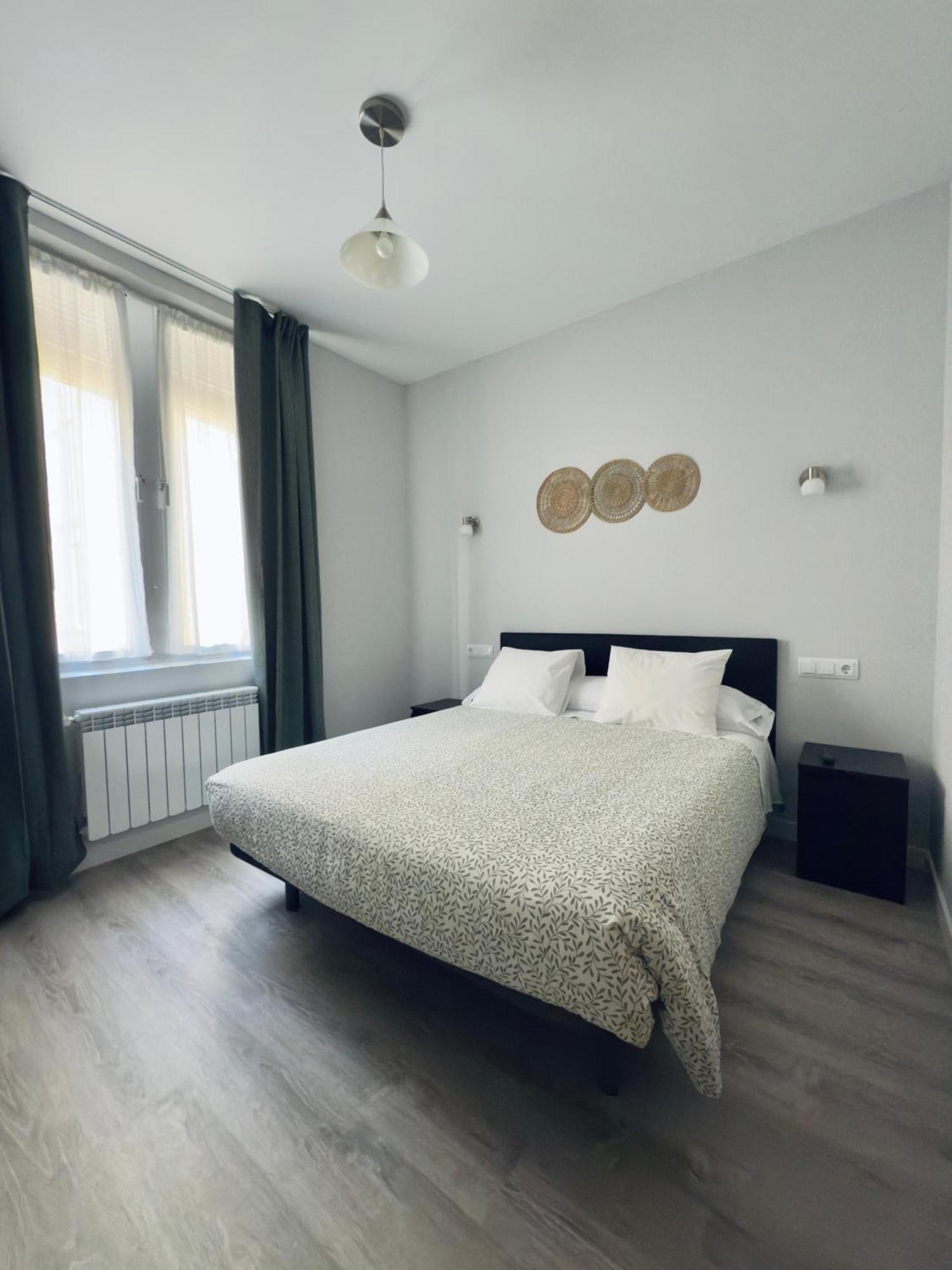 Hostal Conde De Alba Madrid Eksteriør bilde